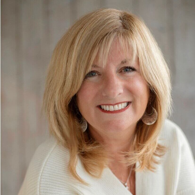 Darlene-Headshot